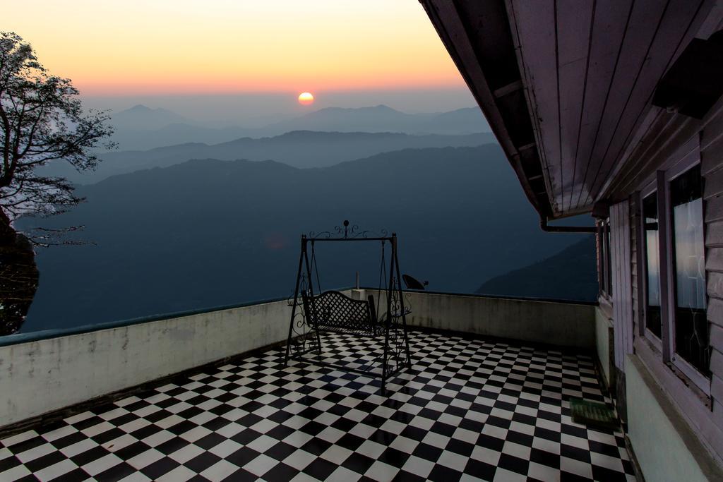 Central Gleneagles Heritage Resort Former Bungalow Of Ex-Tata Chairman Russi Mody The Mall Road Darjeeling Darjeeling  Buitenkant foto